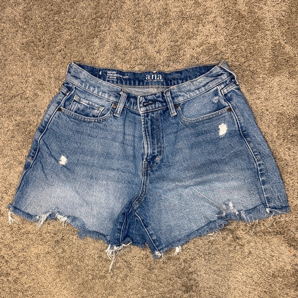a.n.a High-Rise Blue Denim Boyfriend Shorts